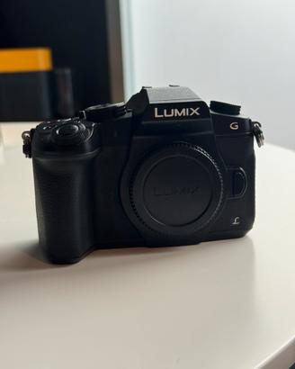 Panasonic LUMIX DMC-G80 + 3 batterie