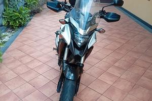 Honda cb500x