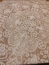 centro per tavola tonda