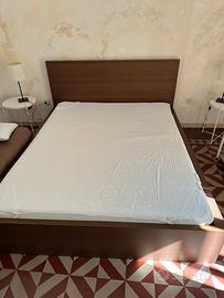 Letto e materasso matrimoniale ikea come nuovi