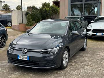 Volkswagen Golf 8 2.0 TDI 115 CV SCR Life