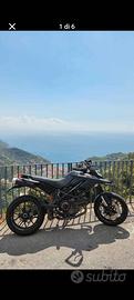 Ducati Hypermotard 1100 Nero Dark