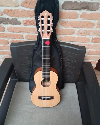 Guitalele Yamaha
