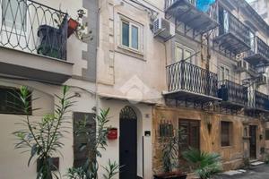 3 LOCALI A PALERMO