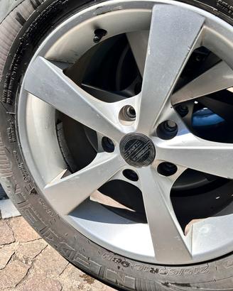 Gomme invernali 215/65 R16 + cerchi Nissan Qashqai