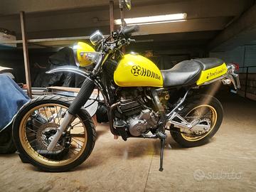 Honda Dominator NX 650 Scrambler