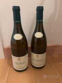Vino. CHABLIS GILBERT PICQ &ses fils 2012