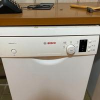 Lavastoviglie BOSCH Serie 4  45 cm SilencePlus