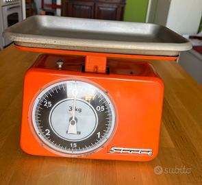 Bilancia Stube Vintage arancione