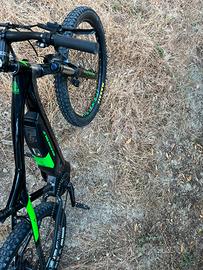 Bicicletta elettrica mtb