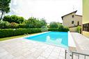 2-locali-a-desenzano-del-garda