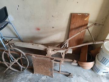 antico aratro diciannovesimo secolo