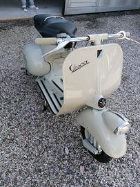 Piaggio Vespa 125 (VN) - 1953