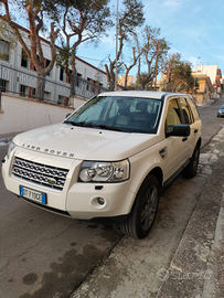 Freelander 2 4x4 gancio traino