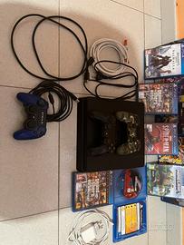 PS4 Slim 850GB + 3 controller + 12 giochi fisici