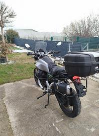 Moto Guzzi V85Tt