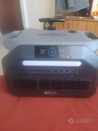 Power station 2400 watt