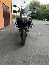 moto BENELLI TRK 502X