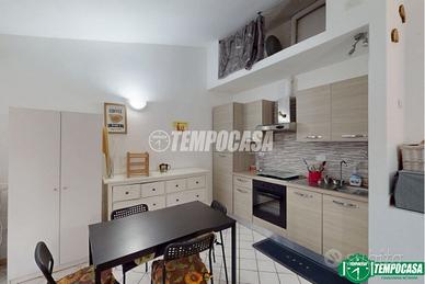 MONOLOCALE INDIPENDENTE COMPLETAMENTE RISTRUTTURAT