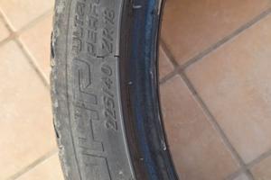 Pneumatico Tigar UHP 225 40 R18 92Y XL