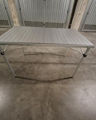 tavolo pieghevole da campeggio 