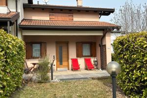 Villetta a schiera arredata con giardino a Limana