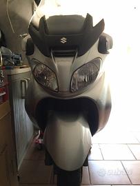 Suzuki Burgman 650 executive