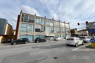 COMPLESSO A QUARRATA