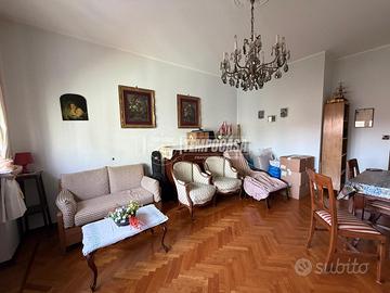 Appartamento a Torino Via Rodolfo Renier 3 locali