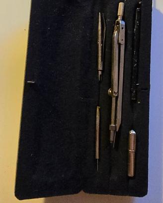 set di strumenti da disegno di precisione anni '30