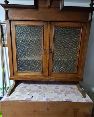 Credenza