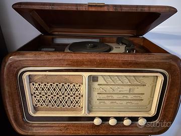 Radio vintage Vega mod 632 “ribasso”