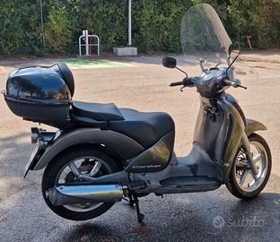 Scarabeo 250 - Mestre