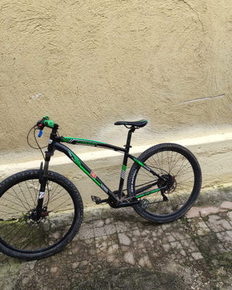 Mountain bike uomo