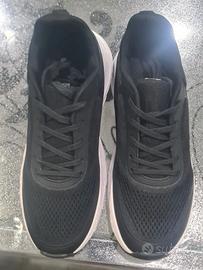 scarpe sportive da ginnastica 
