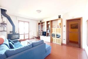 Appartamento con tre camere, San Giustino, S/931