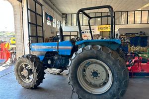 TRATTORE LANDINI 6860 DT