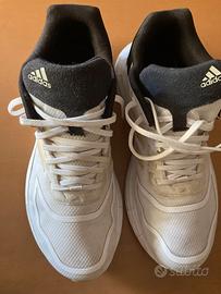 sneaker adidas 41.5