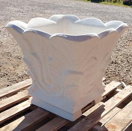 👉 Vaso grande in cemento bianco decorato 56x56 cm