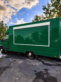 AUTONEGOZIO paninoteca ambulante food truck