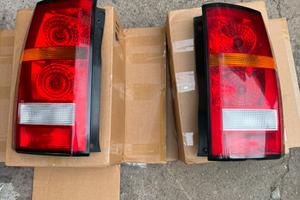 Luci posteriori land rover Discovery 3