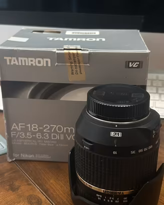 Tamron AF 18-270mm f/3.5-6.3 Di ll VC