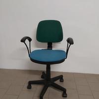 Sedia da ufficio con rotelle
