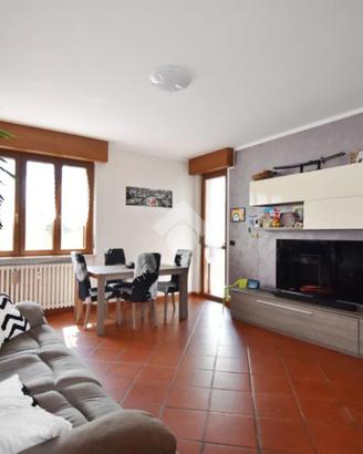 4 LOCALI A IVREA