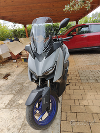 Yamaha xmax