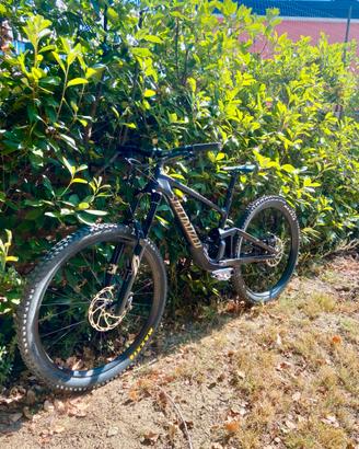 Specialized enduro comp 2024