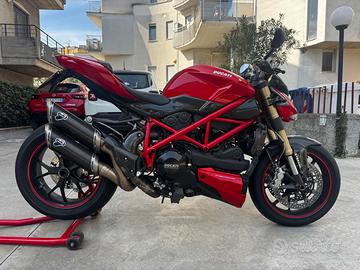 Ducati Streetfighter 848 – 2012 – 23.700 km