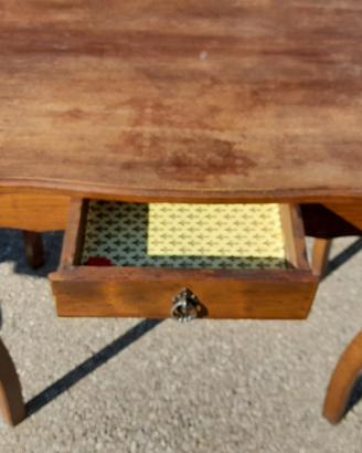 antico tavolino 250euro