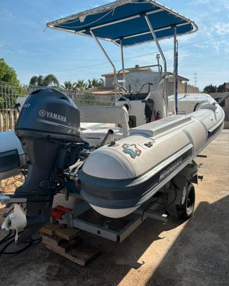 Gommone Novamarine RH 540 in Eccellenti Condizioni