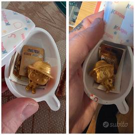 Personaggi one piece kinder joy per collezionistii